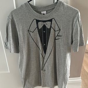 Nike Off White T-Shirt size Medium, 100% authentic. Great condition!